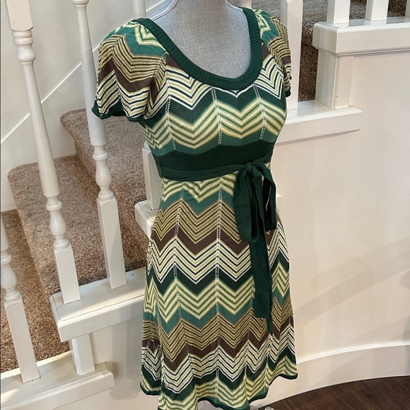 BCBG maxazria dress - Picture 10 of 10